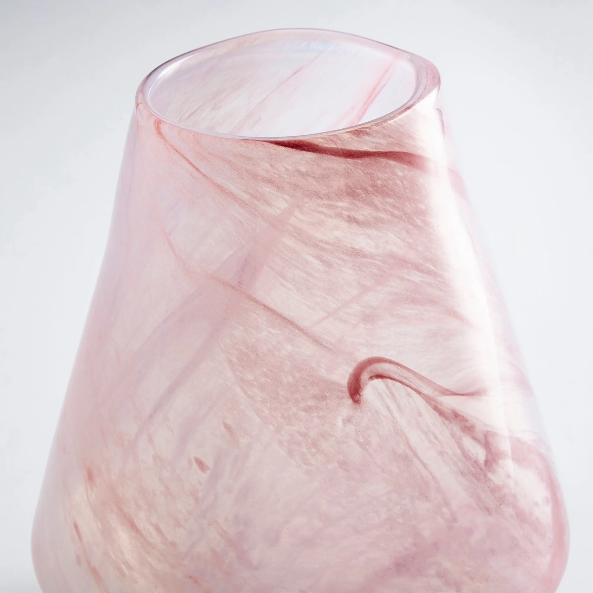 Atria Vase | Pink -Medium by Cyan