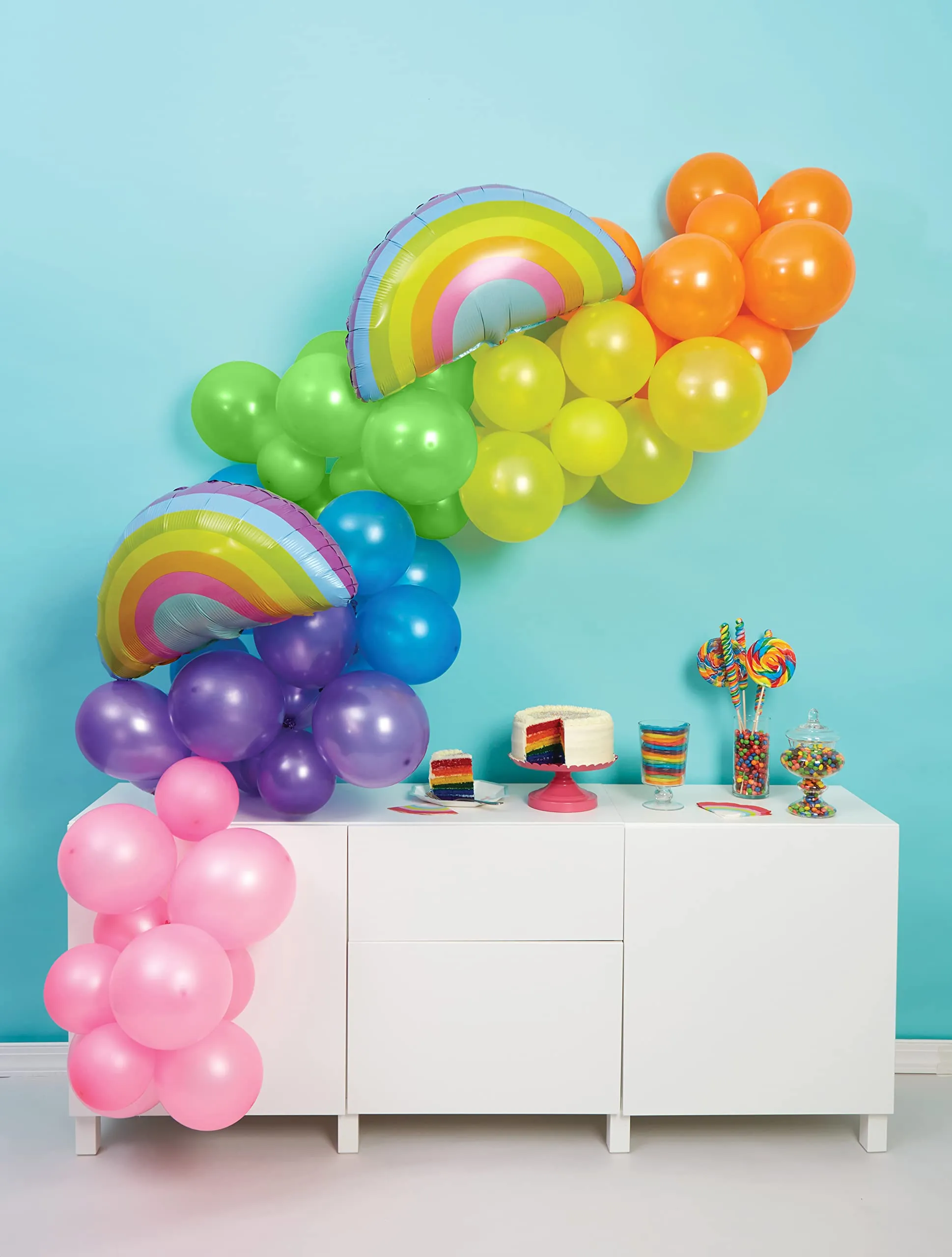 C.R. Gibson Over the Rainbow Balloon Garland