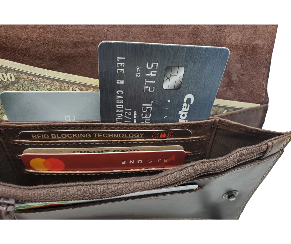 "The V-Glide" RFID Chain Wallet