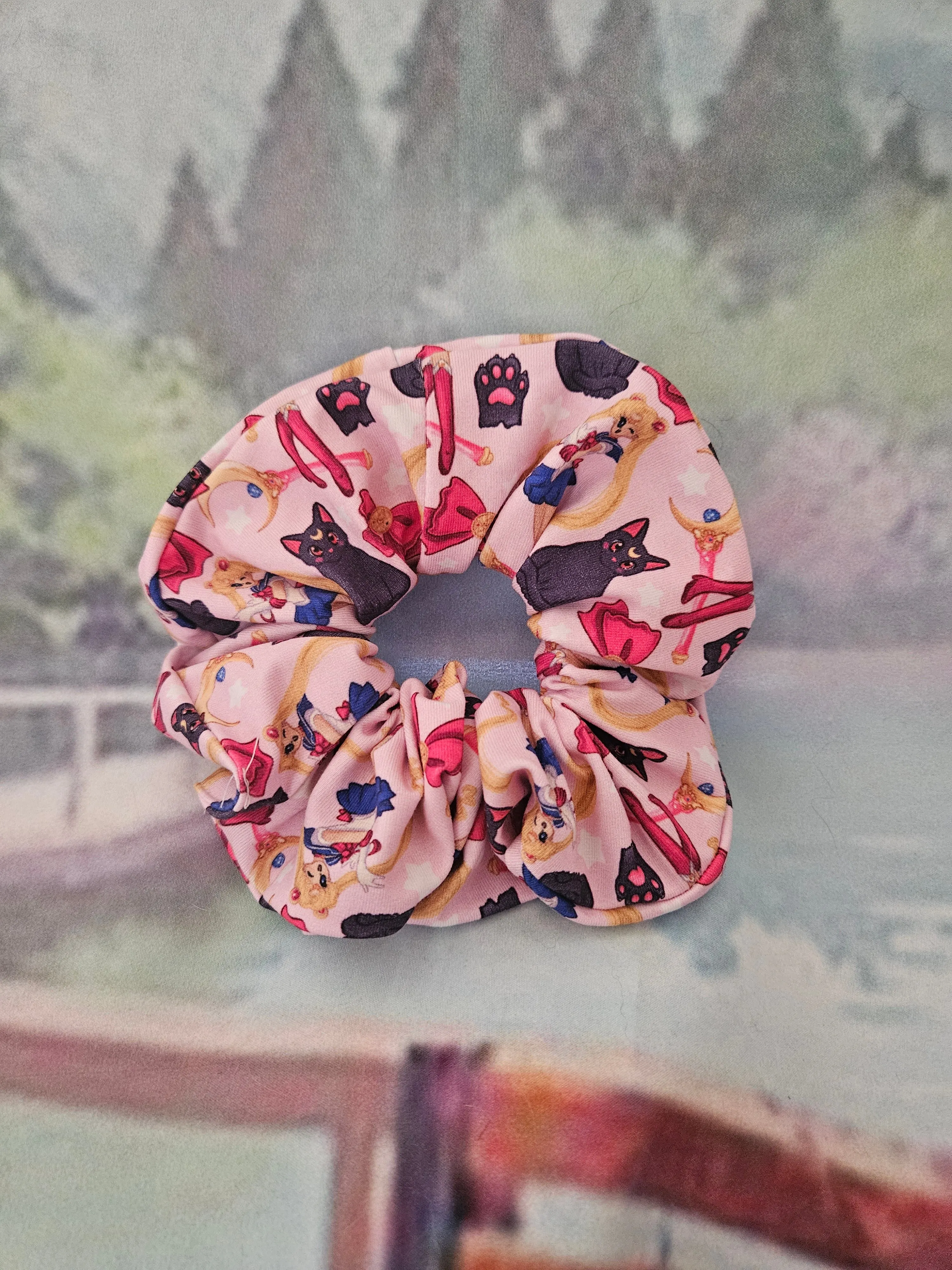 SM grunge Scrunchie